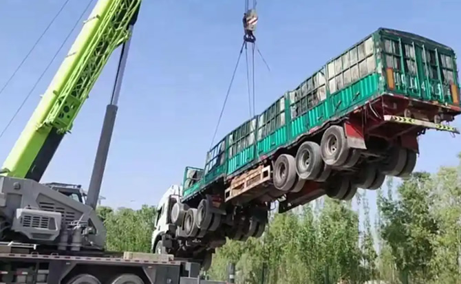 怀仁道路脱困救援案例